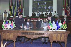 Camera: DCS620C Serial #: K620C-03284 Width: 1728 Height: 1152 Date: 12/12/00 Time: 11:01:21 DCS6XX Image FW Ver: 3.2.3 TIFF Image Look: Product Sharpening Requested: Yes Tagged Counter: [4171] Shutter: 1/60 Aperture: f5.6 ISO Speed: 400 Max Aperture: f2.8 Min Aperture: f22 Focal Length: 23 Exposure Mode: Program AE (P) Meter Mode: Color Matrix Drive Mode: Single Focus Mode: Single (AF-S) Focus Point: Center Flash Mode: Normal Sync Compensation: -0.7 Flash Compensation: -0.7 Self Timer Time: 10s White balance: Auto Time: 11:01:21.576